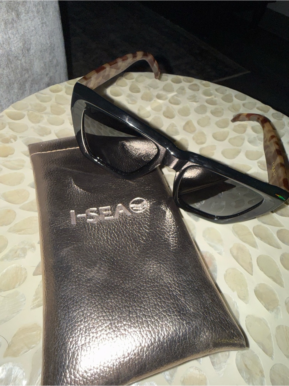 I-SEA Black Cat-Eye Sunglasses with Tortoise Temples